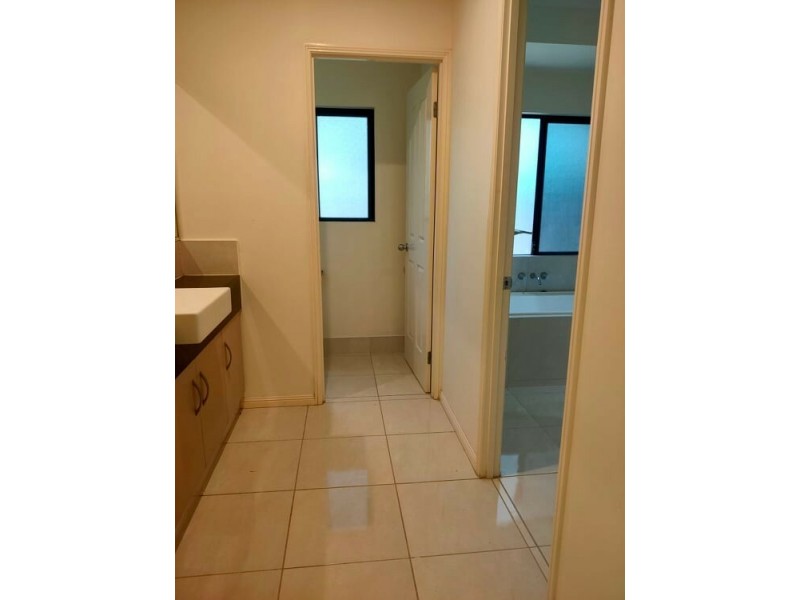 34 Sanctuary Cres, Wongaling Beach QLD 4852