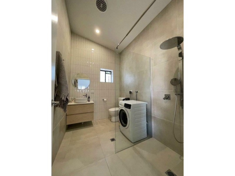 8 Clipper Ct, South Mission Beach QLD 4852