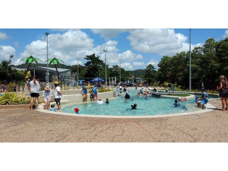 12 Sandy Cl, Mission Beach QLD 4852