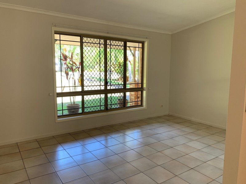 5 Holland St, Wongaling Beach QLD 4852
