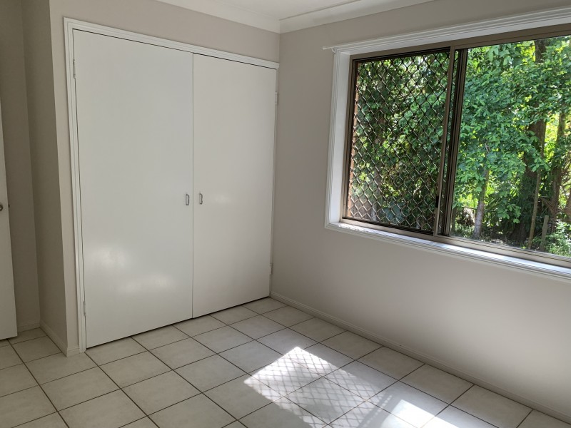 5 Holland St, Wongaling Beach QLD 4852
