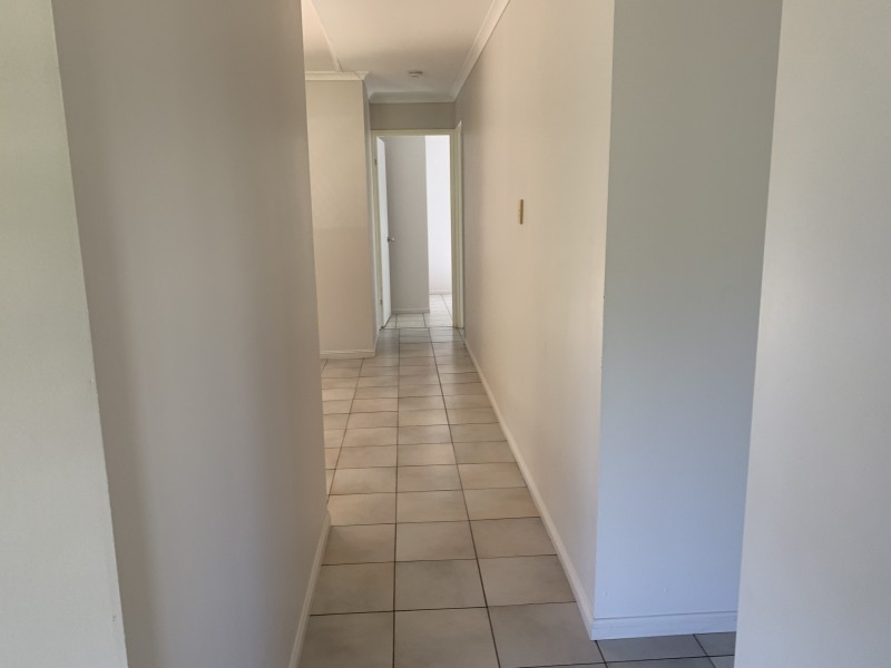 5 Holland St, Wongaling Beach QLD 4852