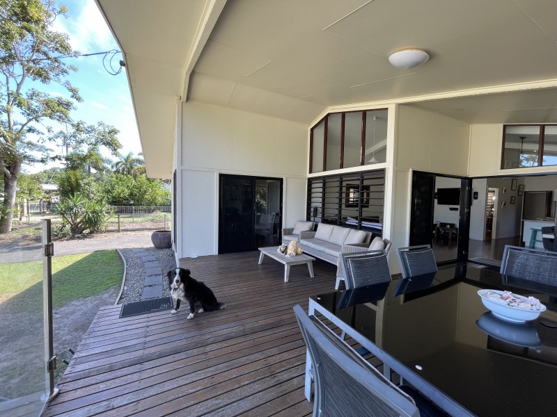 23 Buccaneer St, South Mission Beach QLD 4852