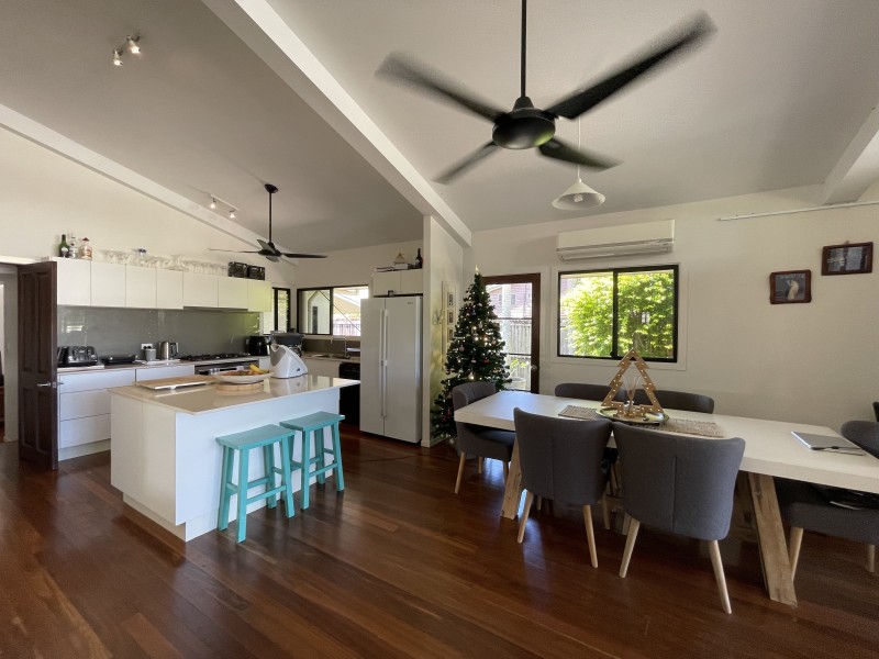 23 Buccaneer St, South Mission Beach QLD 4852