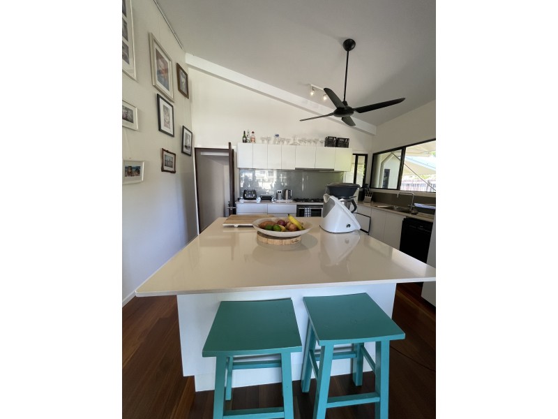 23 Buccaneer St, South Mission Beach QLD 4852