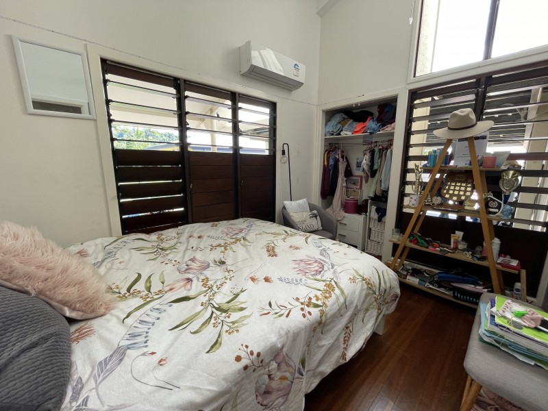 23 Buccaneer St, South Mission Beach QLD 4852