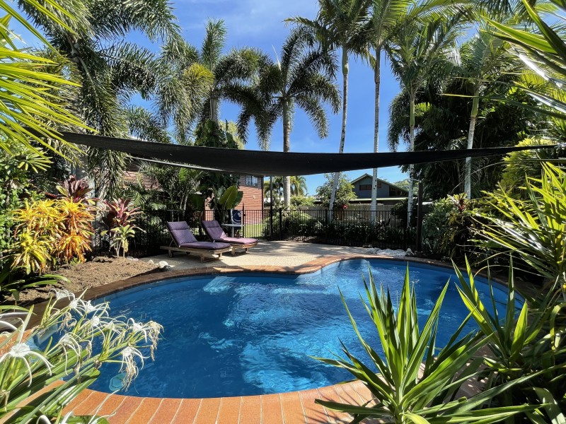 27 Buccaneer St, South Mission Beach QLD 4852