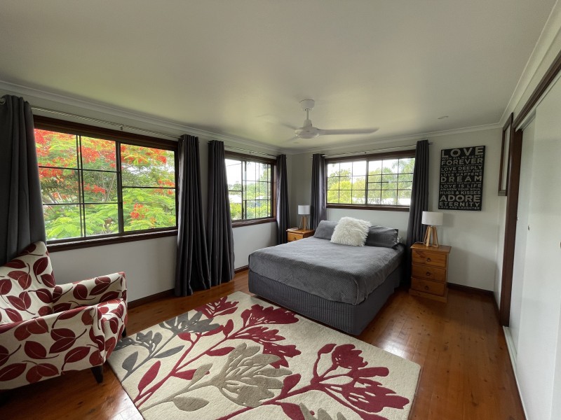 27 Buccaneer St, South Mission Beach QLD 4852