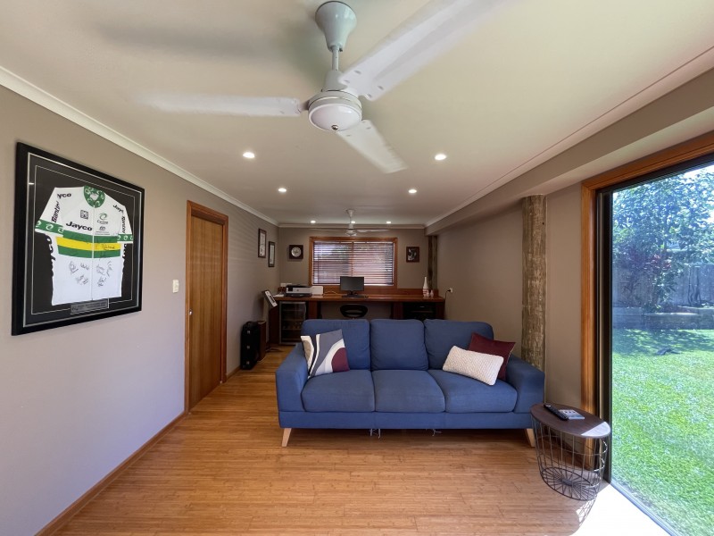 27 Buccaneer St, South Mission Beach QLD 4852