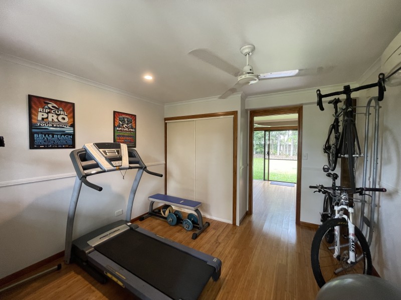 27 Buccaneer St, South Mission Beach QLD 4852