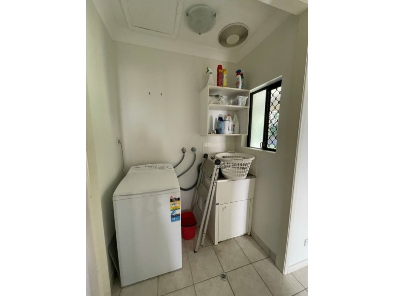 2 Kootooloo Cl, Wongaling Beach QLD 4852