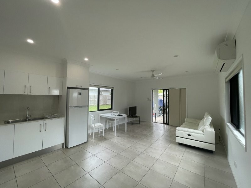 25 Shelly Ct, Mission Beach QLD 4852
