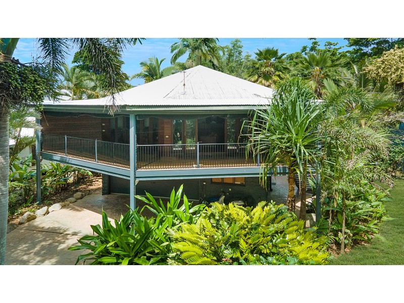 52 Marine Pde, Mission Beach QLD 4852