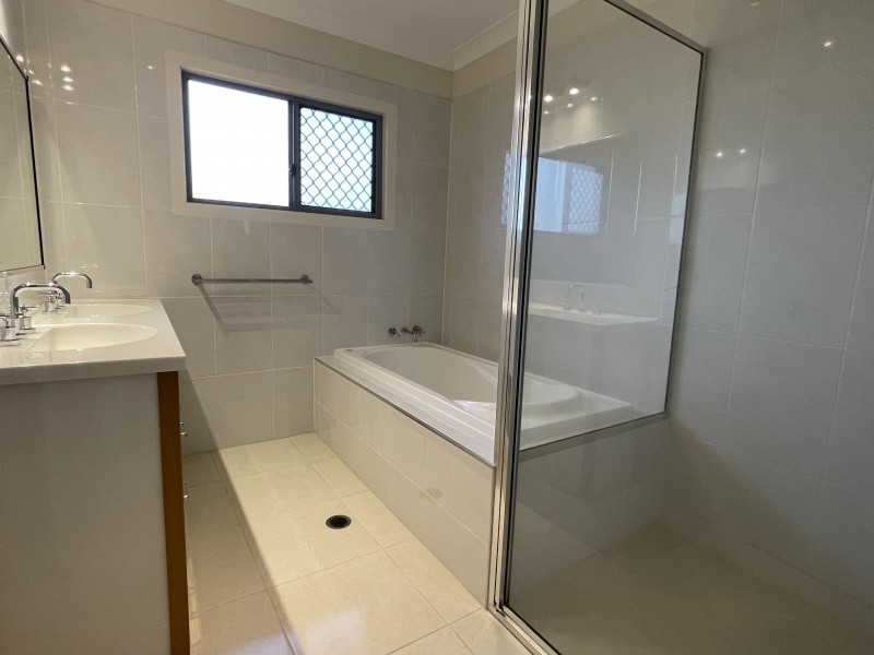 6 Clipper Ct, South Mission Beach QLD 4852