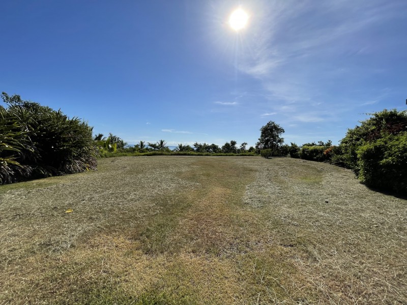 8 Cutten St, Bingil Bay QLD 4852