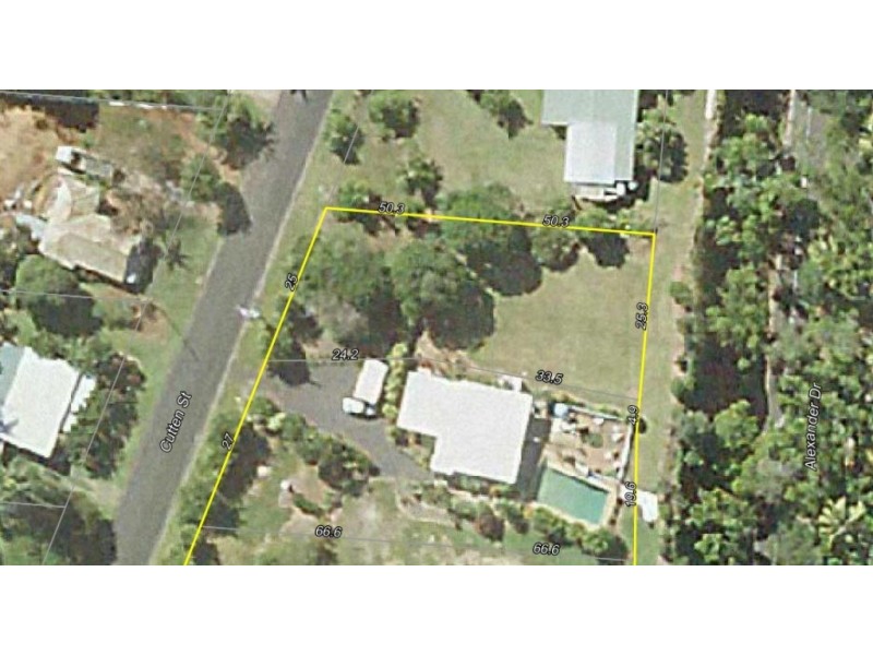 8 Cutten St, Bingil Bay QLD 4852