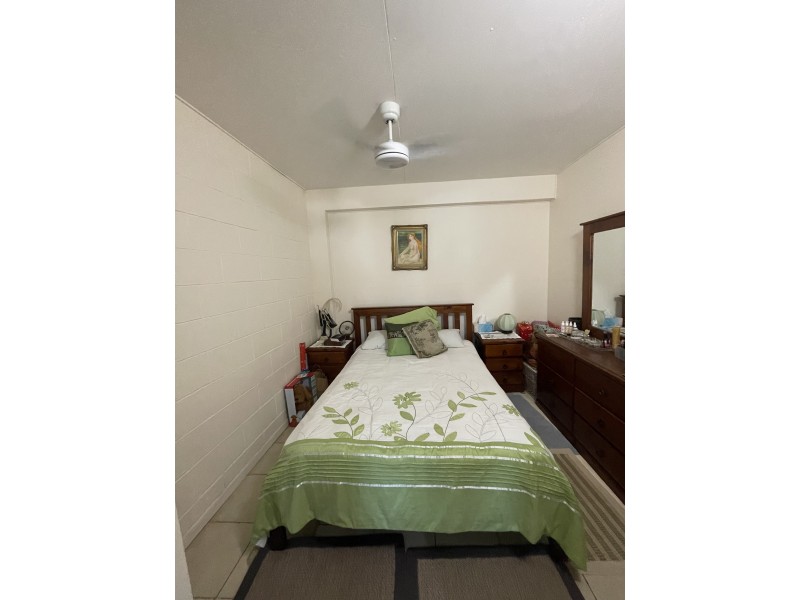 10 Cutten St, Bingil Bay QLD 4852
