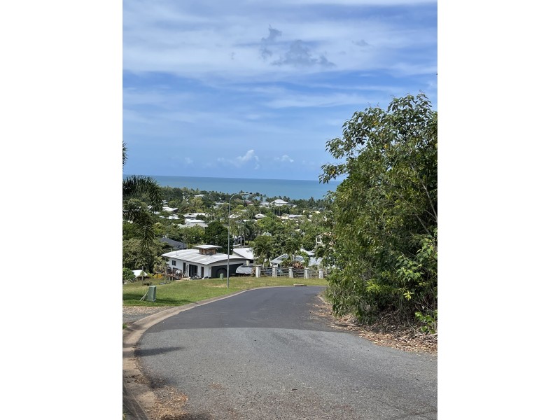 34 Campbell Tce, South Mission Beach QLD 4852