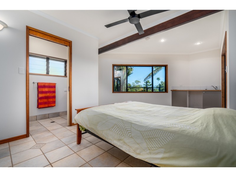 46 The Boulevard, South Mission Beach QLD 4852