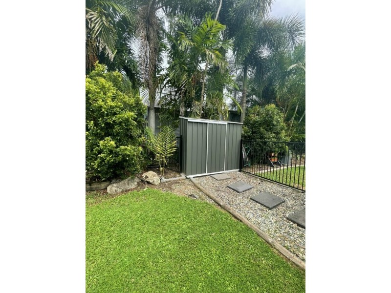 22 Southward St, Mission Beach QLD 4852