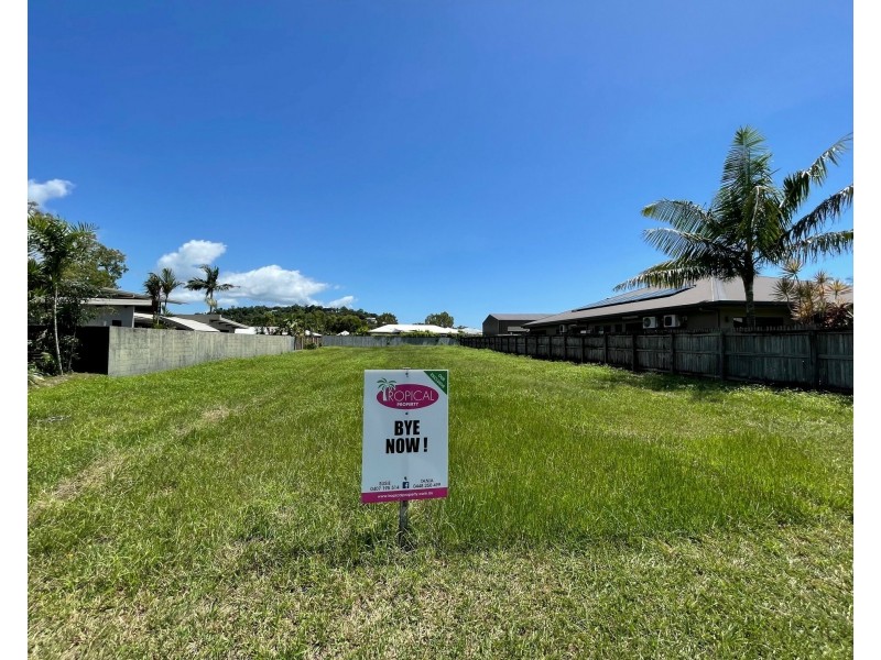 20 Voyager St, South Mission Beach QLD 4852