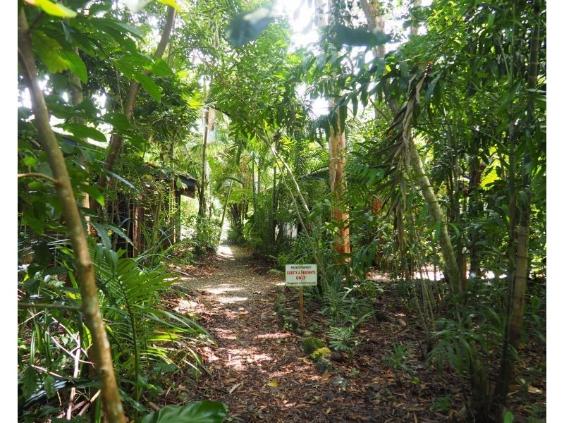 Unit 5/44 Koda St, Wongaling Beach QLD 4852