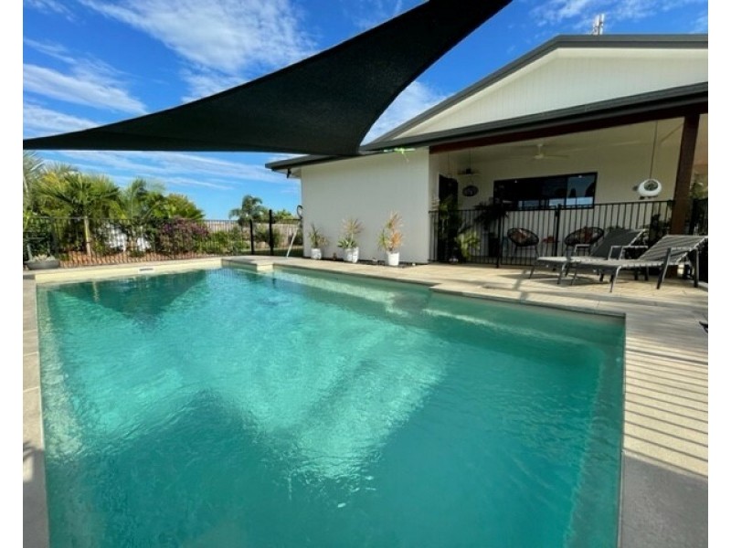 27 Rise Cres, Mission Beach QLD 4852