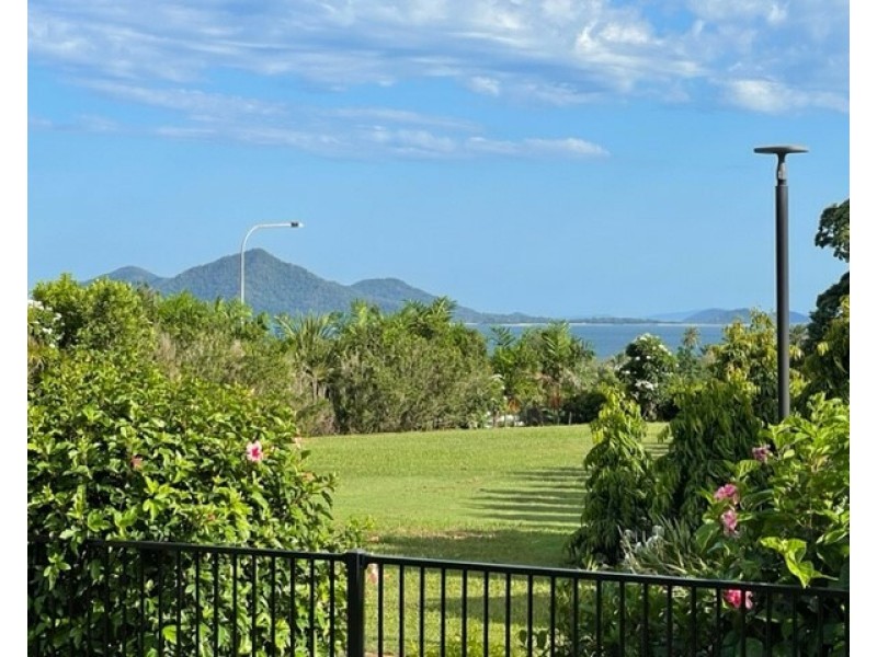 27 Rise Cres, Mission Beach QLD 4852