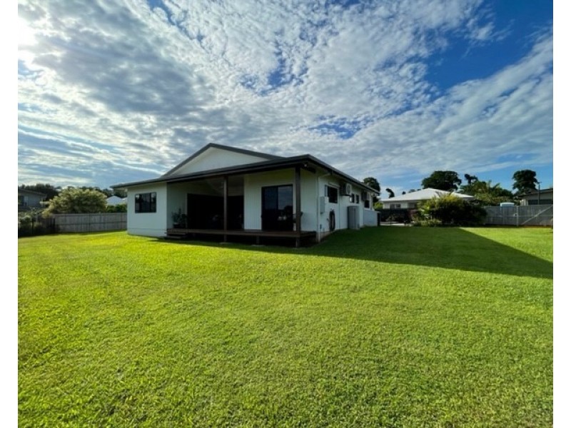 27 Rise Cres, Mission Beach QLD 4852