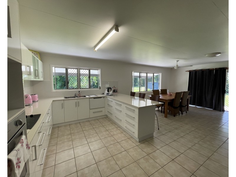 339 Tully Mission Beach Rd, Merryburn QLD 4854