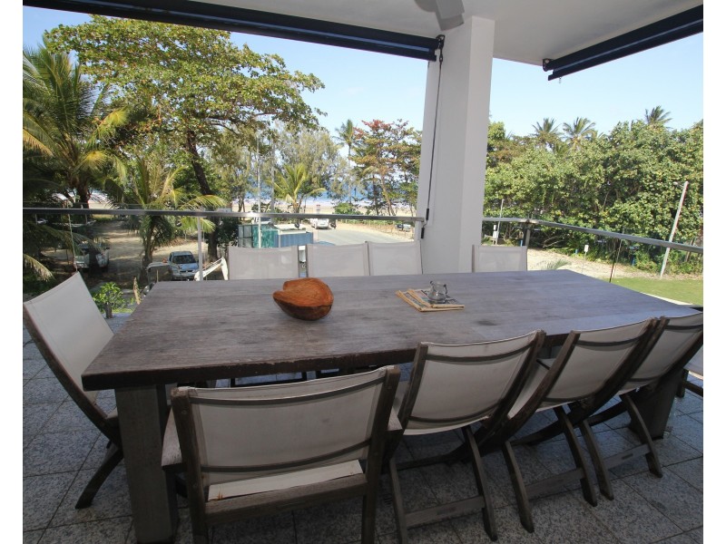 2/2 Donkin Lane, Mission Beach QLD 4852