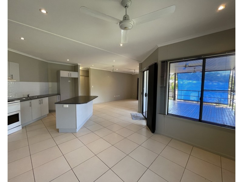 64 Conch Street, Mission Beach QLD 4852