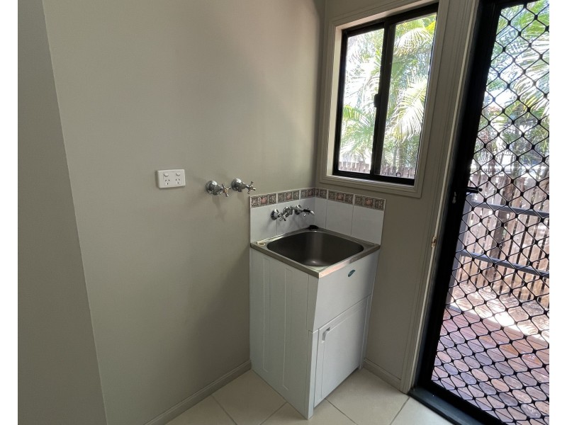 64 Conch Street, Mission Beach QLD 4852