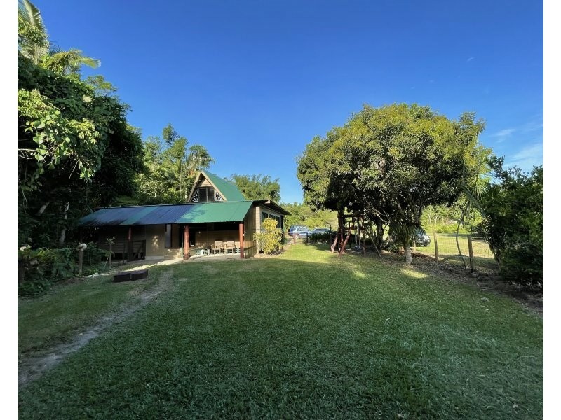 1363 El Arish Mission Beach Rd, Mission Beach QLD 4852