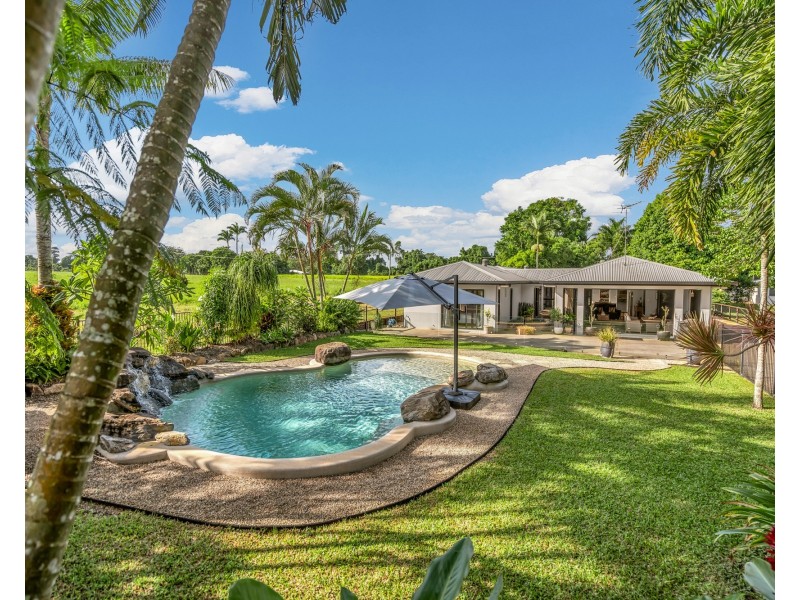 86 Boyett Rd, Mission Beach QLD 4852