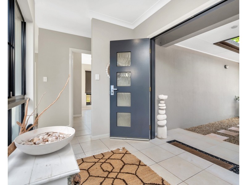 86 Boyett Rd, Mission Beach QLD 4852
