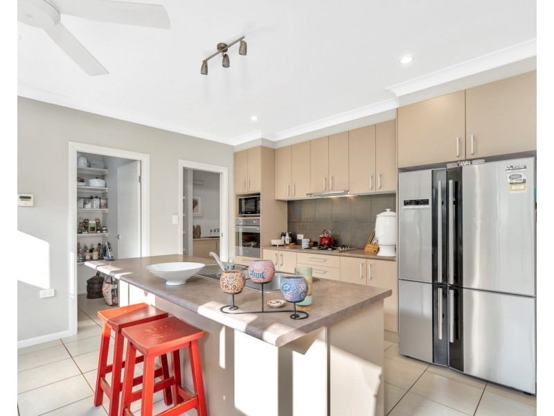 86 Boyett Rd, Mission Beach QLD 4852