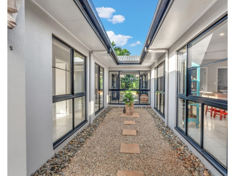 86 Boyett Rd, Mission Beach QLD 4852