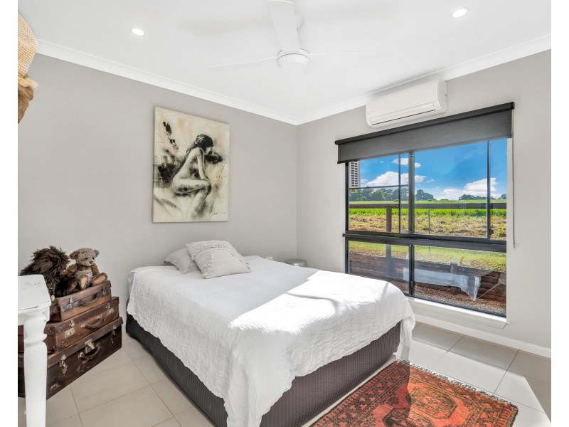 86 Boyett Rd, Mission Beach QLD 4852