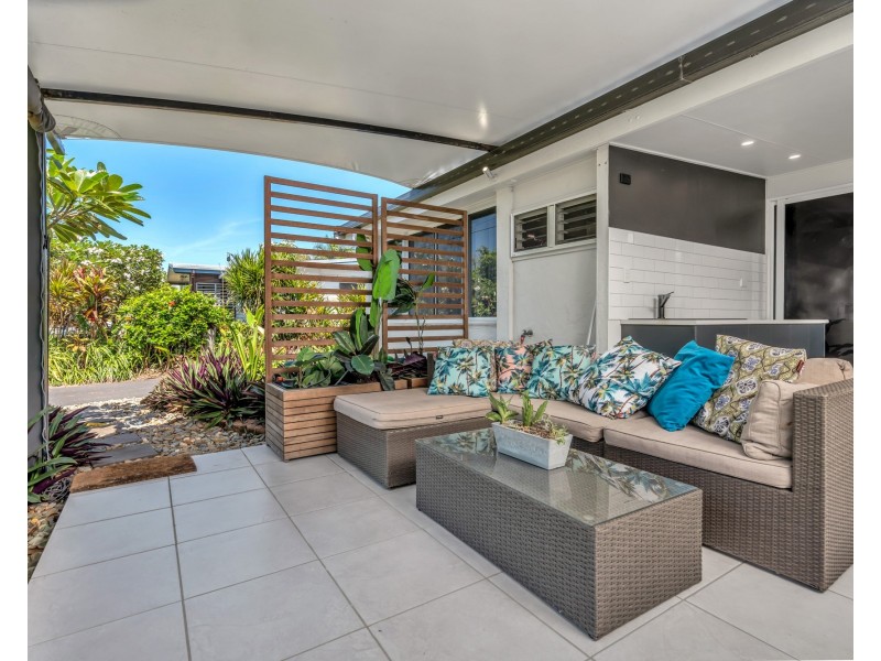 89 Banfield Pde, Wongaling Beach QLD 4852