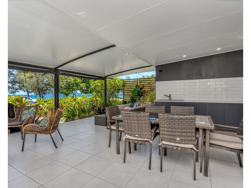 89 Banfield Pde, Wongaling Beach QLD 4852