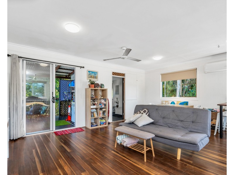 89 Banfield Pde, Wongaling Beach QLD 4852