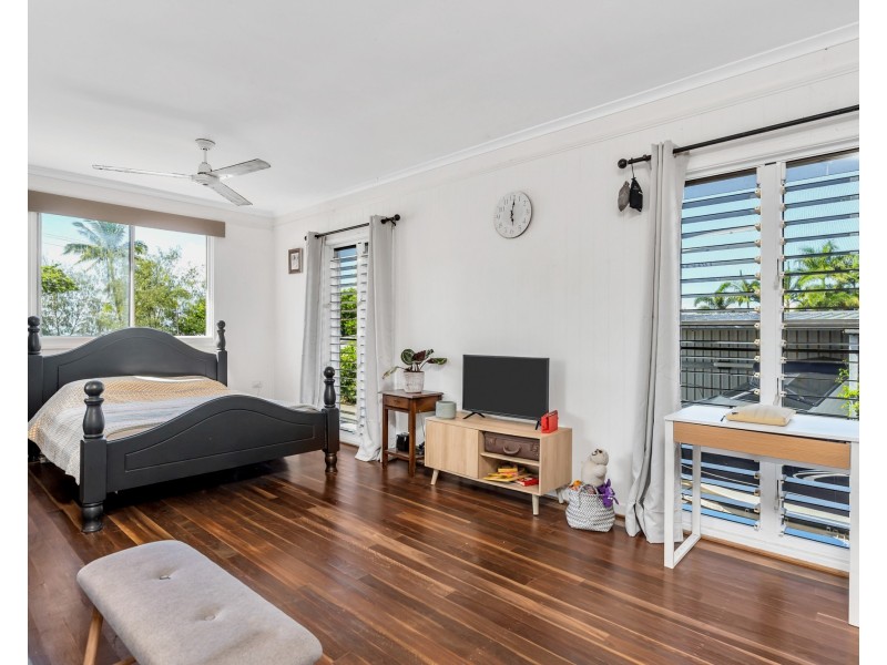 89 Banfield Pde, Wongaling Beach QLD 4852