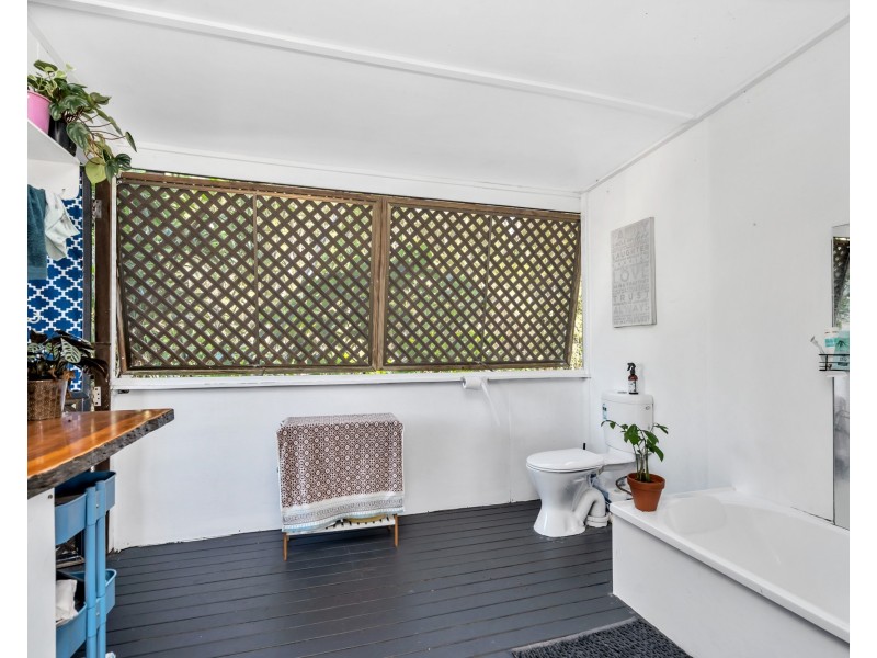 89 Banfield Pde, Wongaling Beach QLD 4852