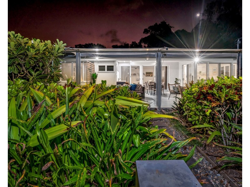 89 Banfield Pde, Wongaling Beach QLD 4852