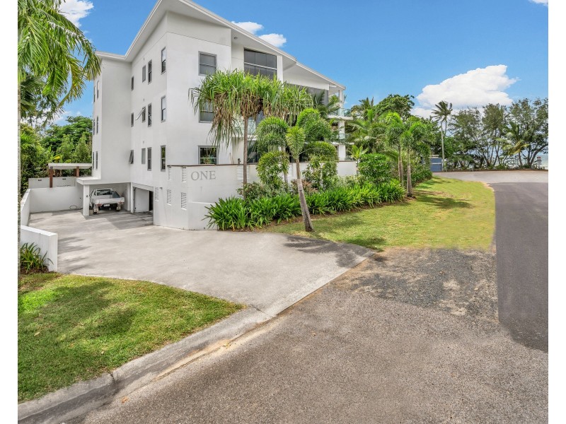 3/2 Donkin Lane, Mission Beach QLD 4852