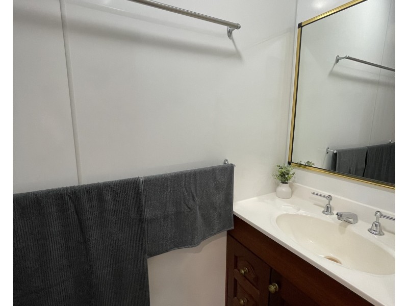 714 East Feluga Rd, East Feluga QLD 4854
