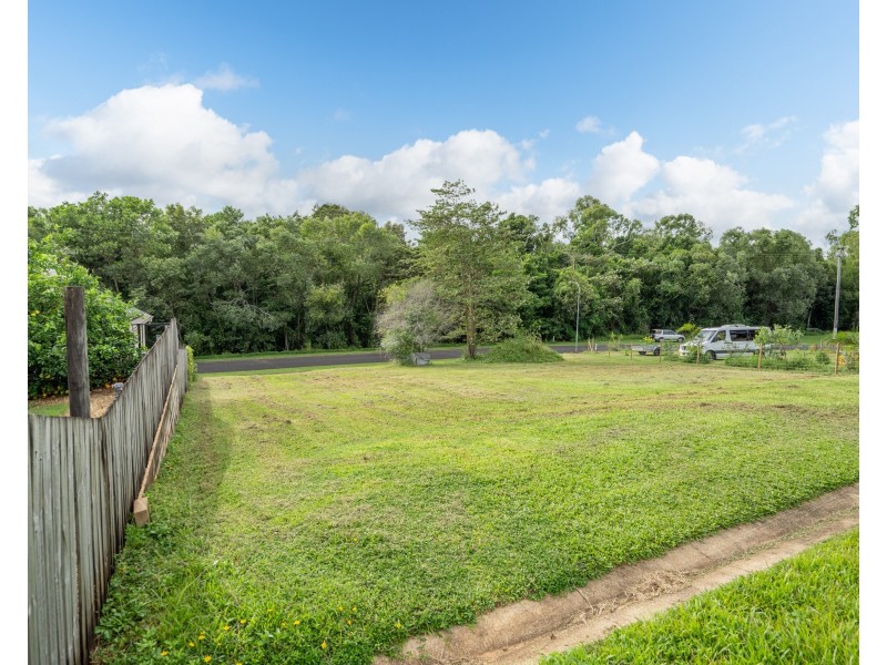 25 Jackey Jackey Street, South Mission Beach QLD 4852