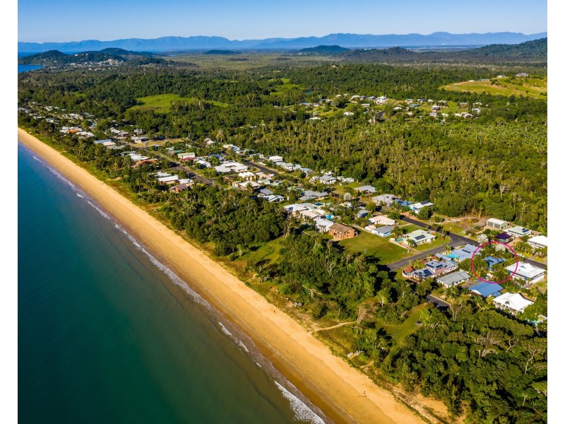 44 Holland St, Wongaling Beach QLD 4852