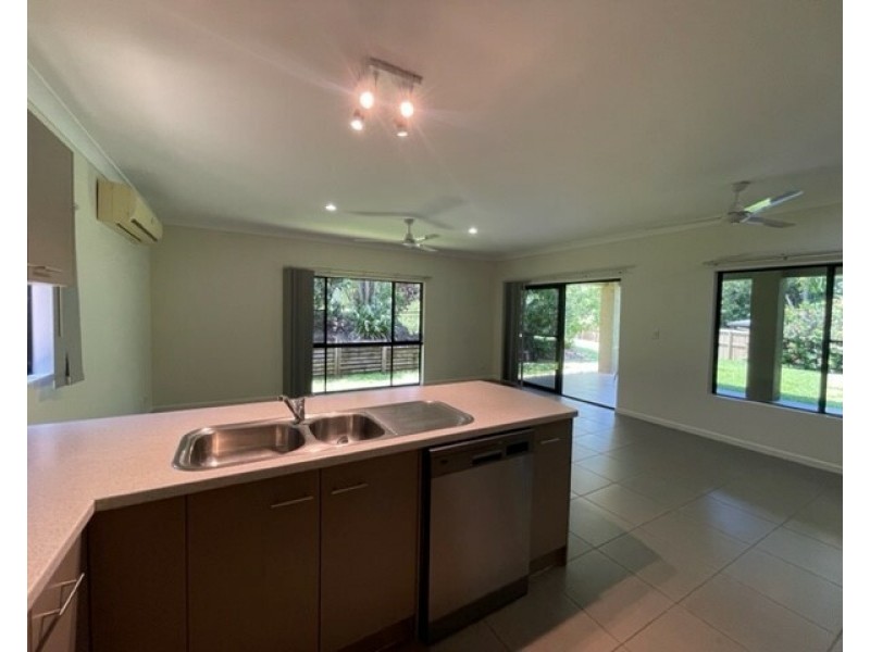 28 Clipper Ct, South Mission Beach QLD 4852